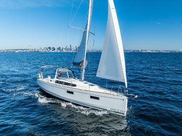 2021 Beneteau Oceanis 38.1