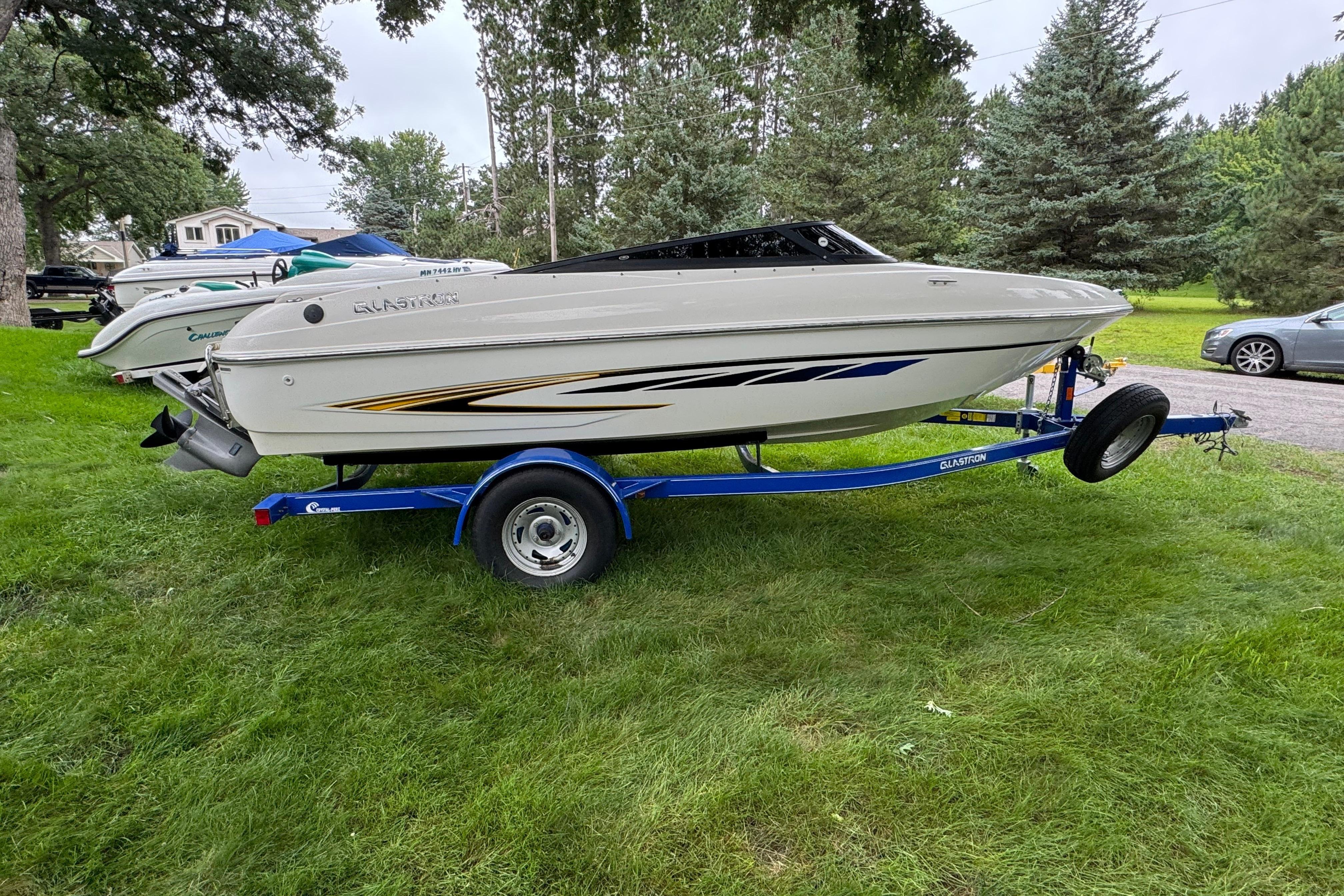 2008 Glastron MX175