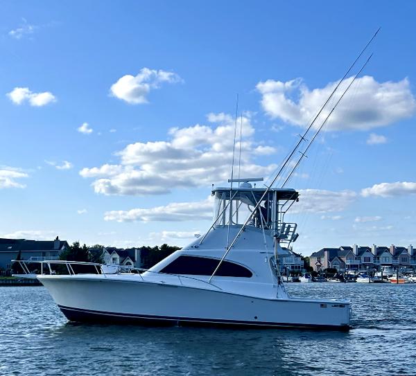 2005 Luhrs 38 Convertible