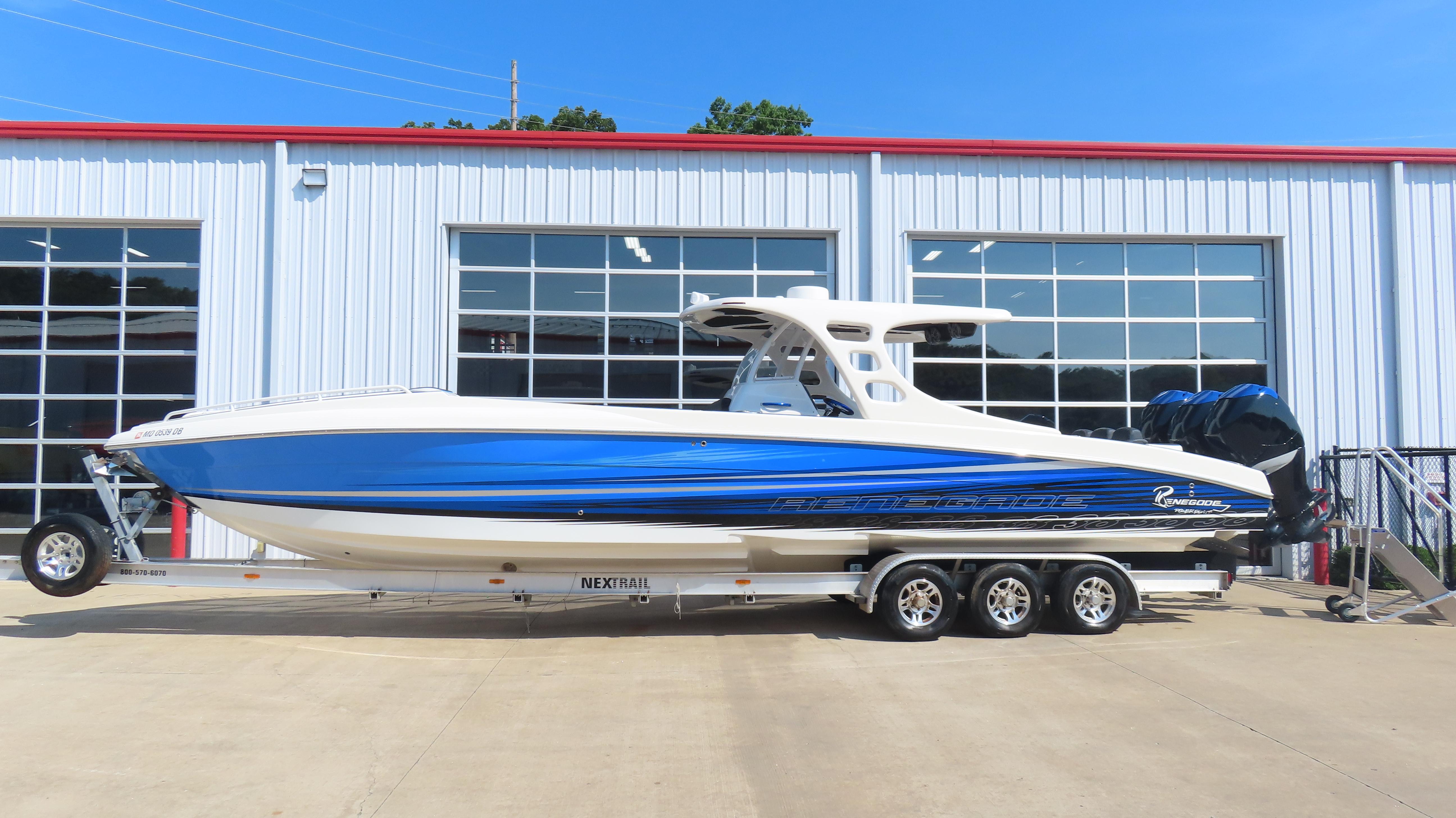 2014 Renegade 38 Renegade