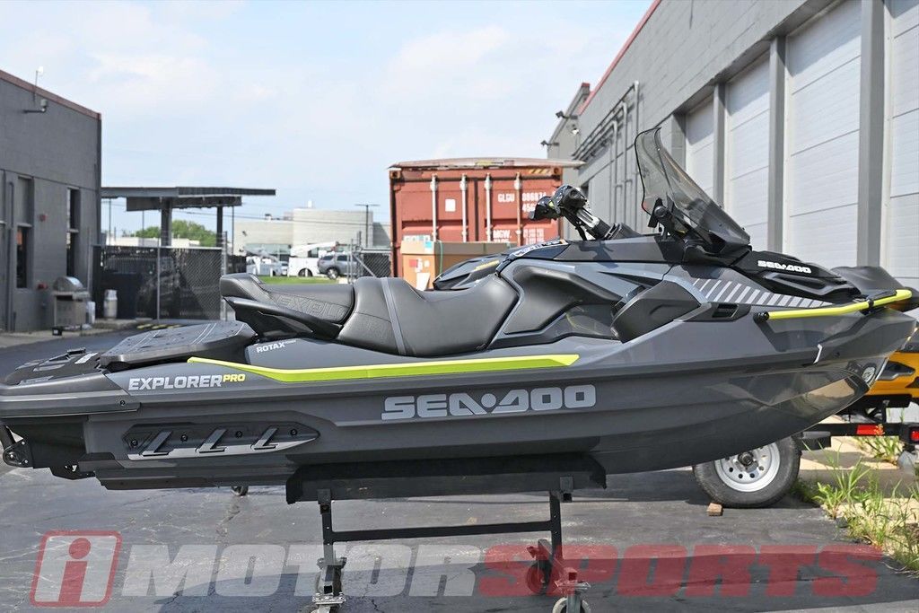 Sea-Doo Explorer Pro 230