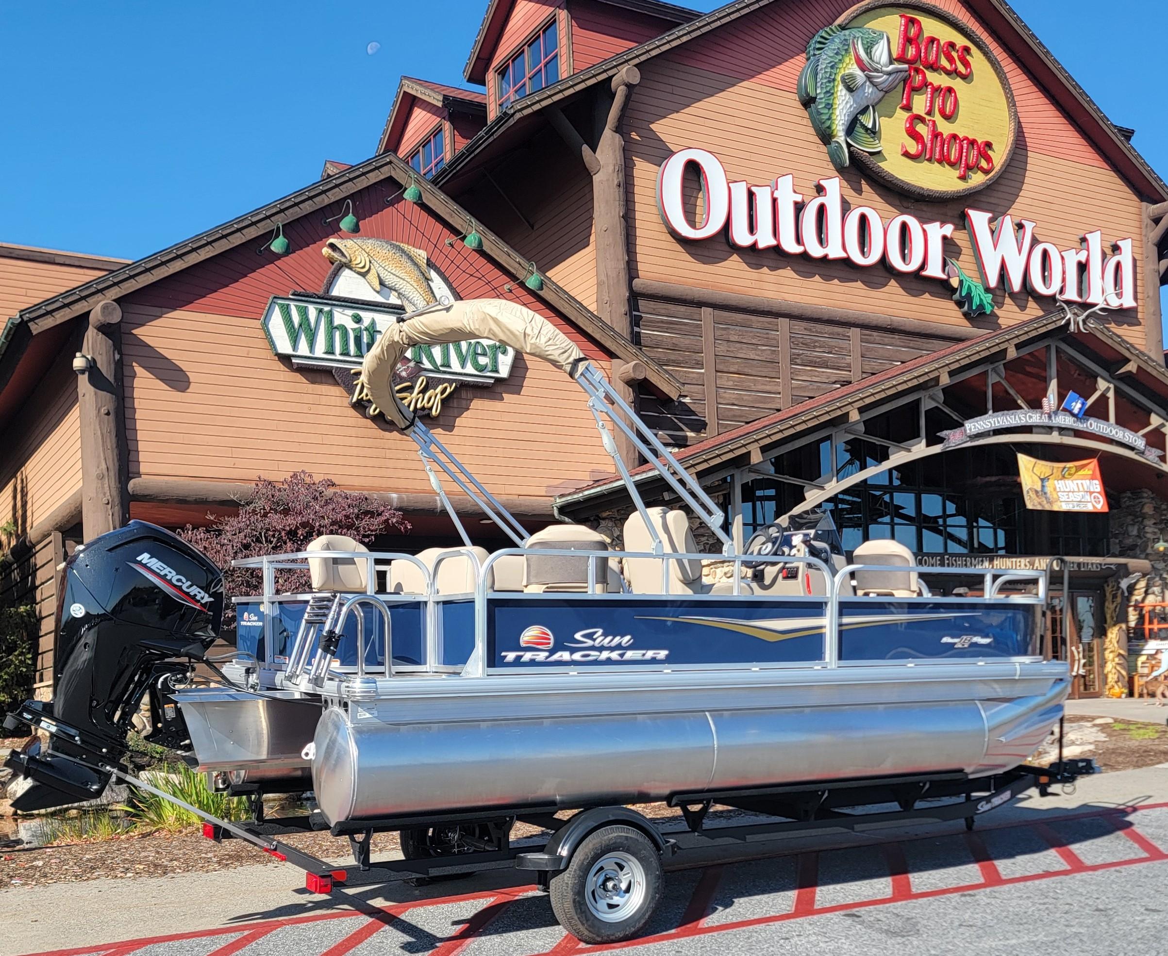 2025 Sun Tracker Bass Buggy 18 DLX
