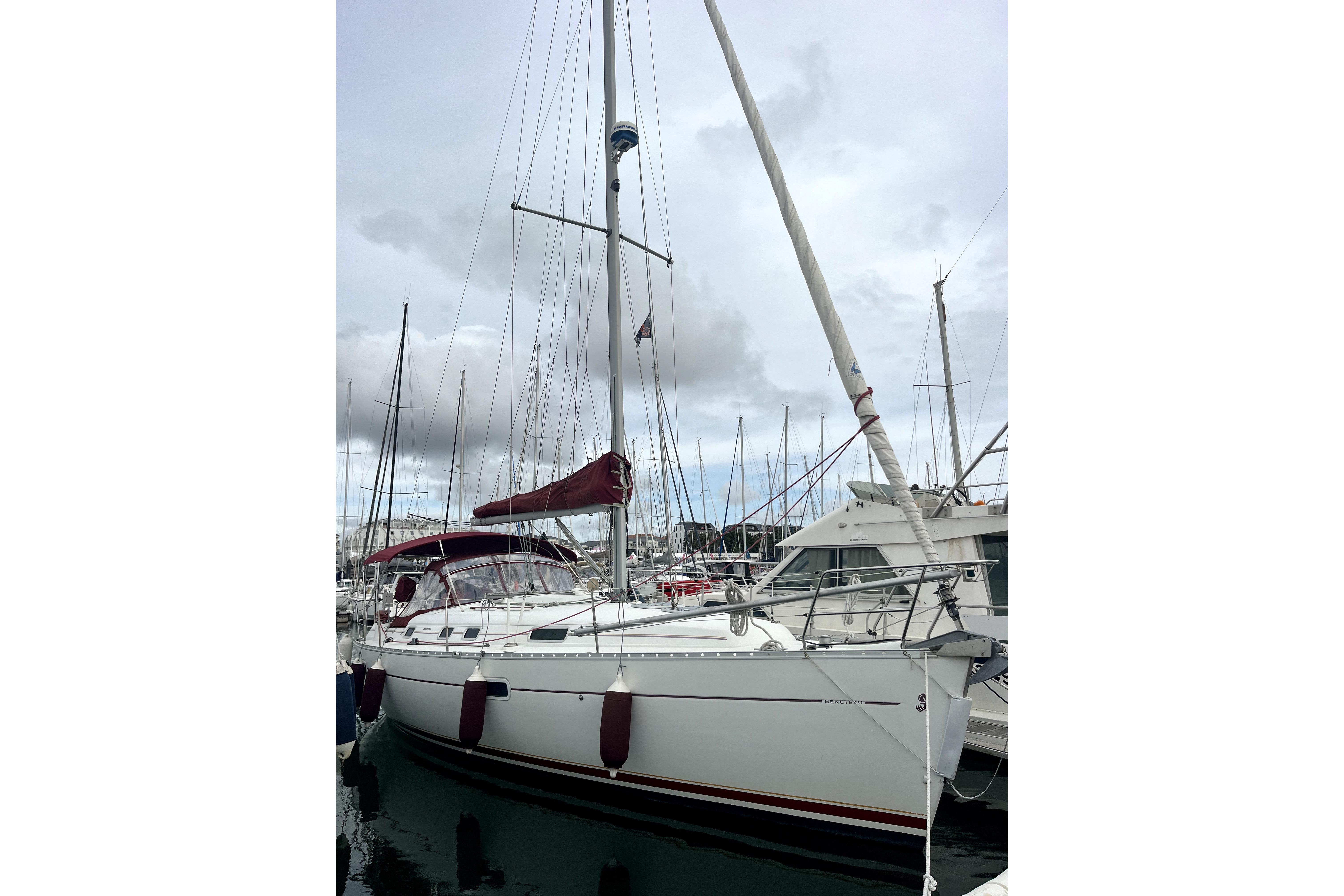 2003 Beneteau Oceanis Clipper 361