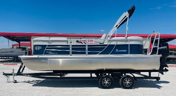 All-Around Pontoon Boats for Sale - Lake Madison Landau Boat Dealer