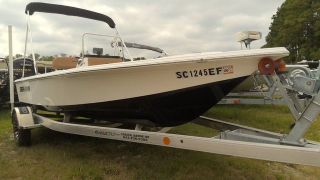 2024 Sea Pro 172 Bay