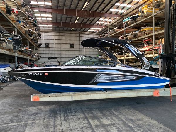 Regal 2100 RX Bowrider 2019 Regal 2100 RX Bowrider in indoor storage facility.