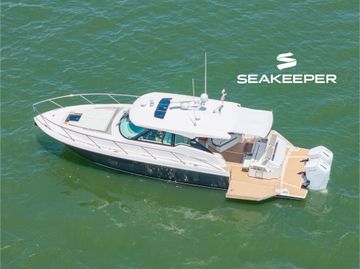 2022 Tiara Yachts 43 LE