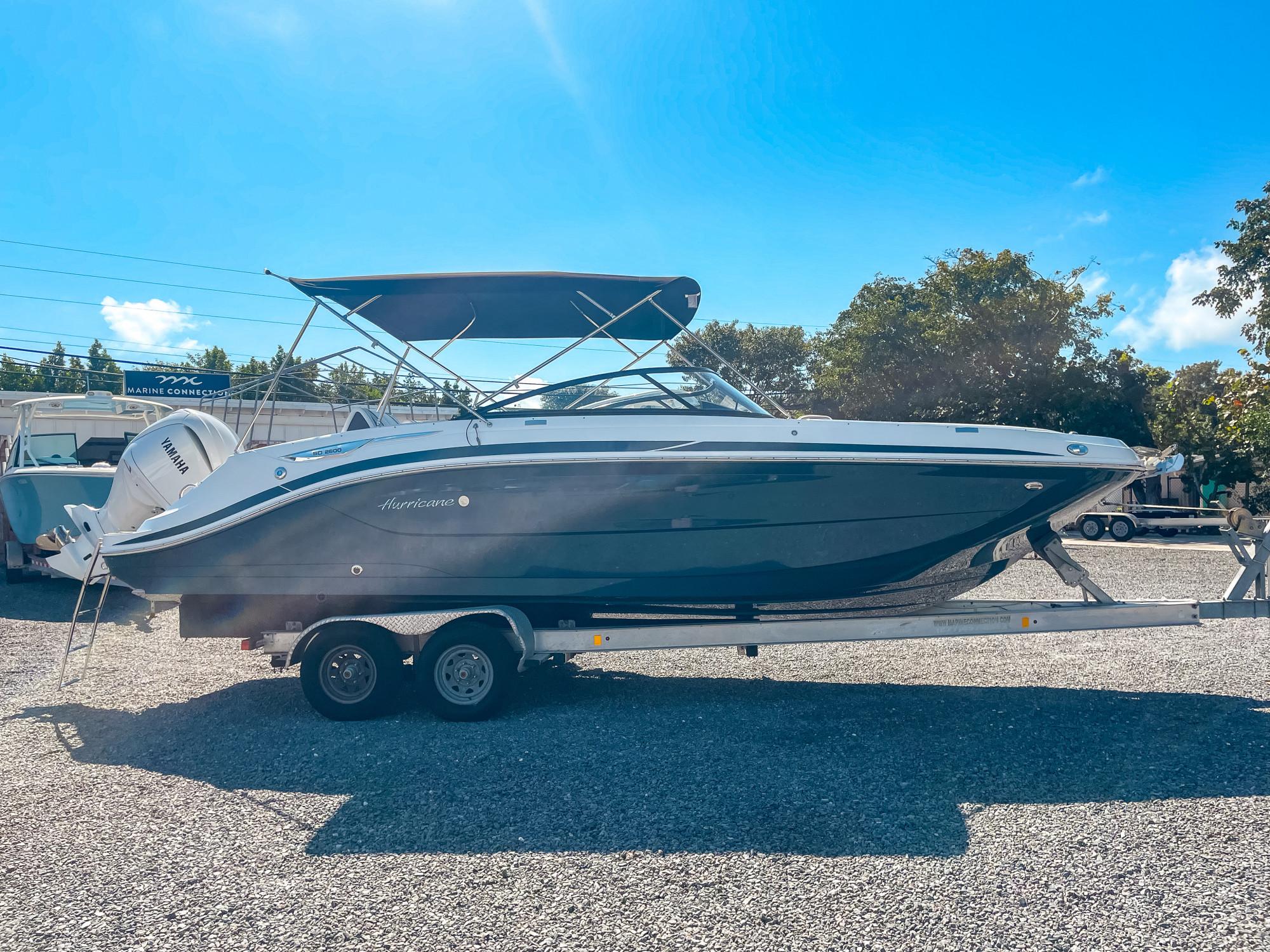 Hurricane SunDeck 2600 OB