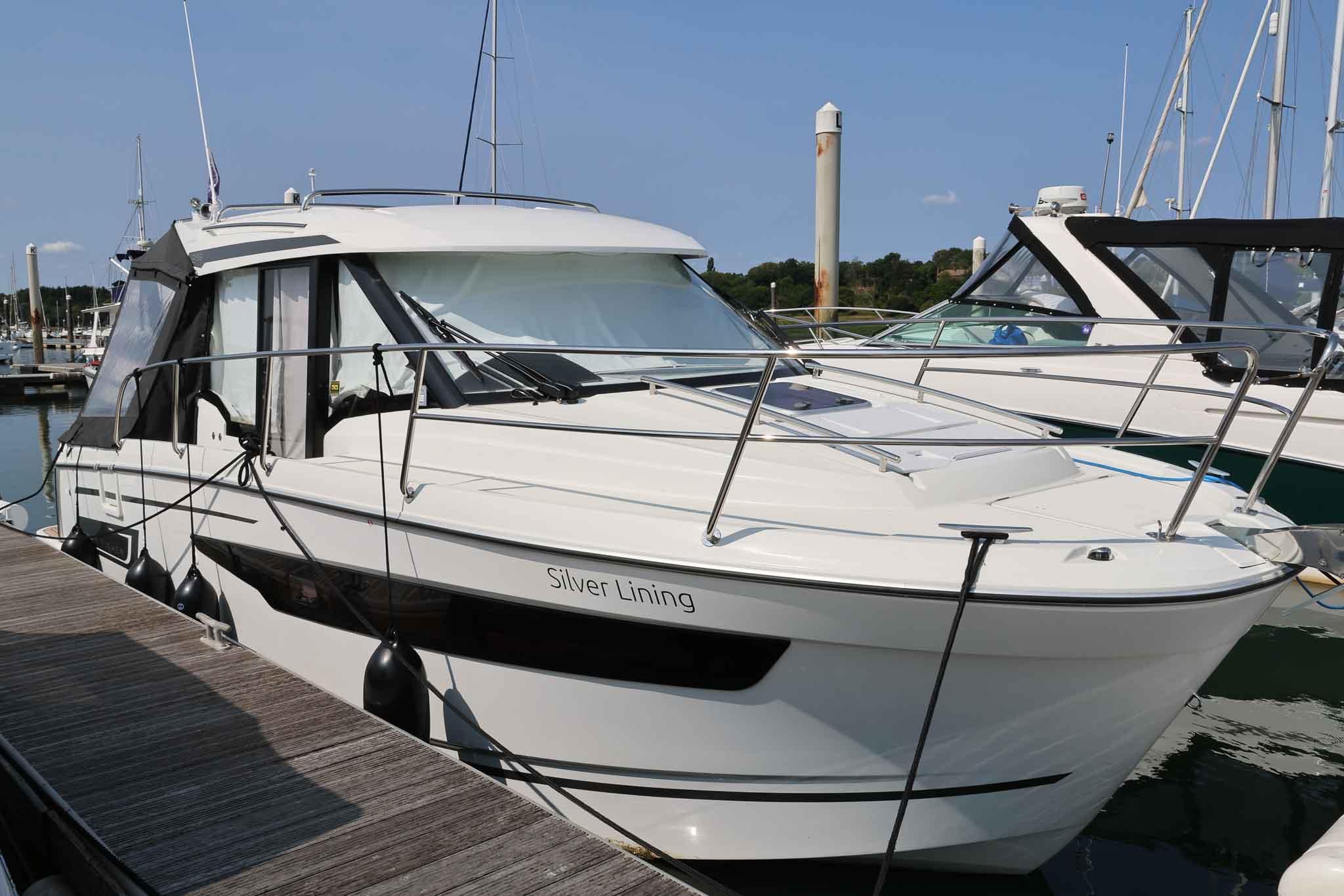 2023 Jeanneau Merry Fisher 895