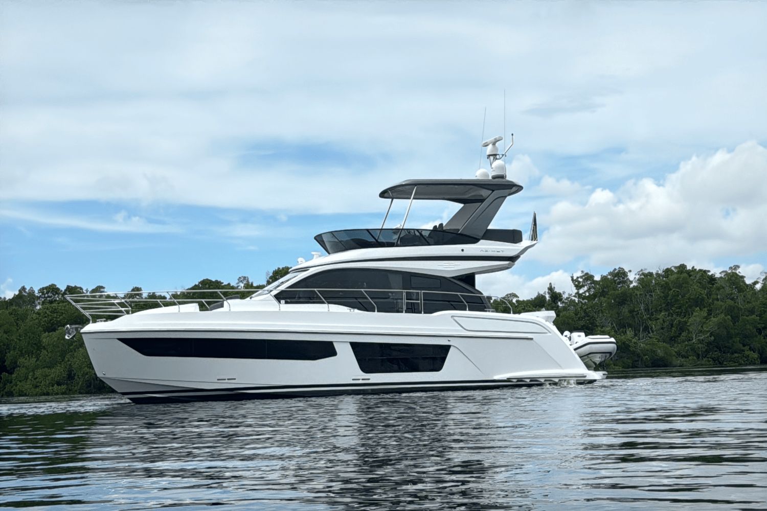 2023 Azimut 53 Fly