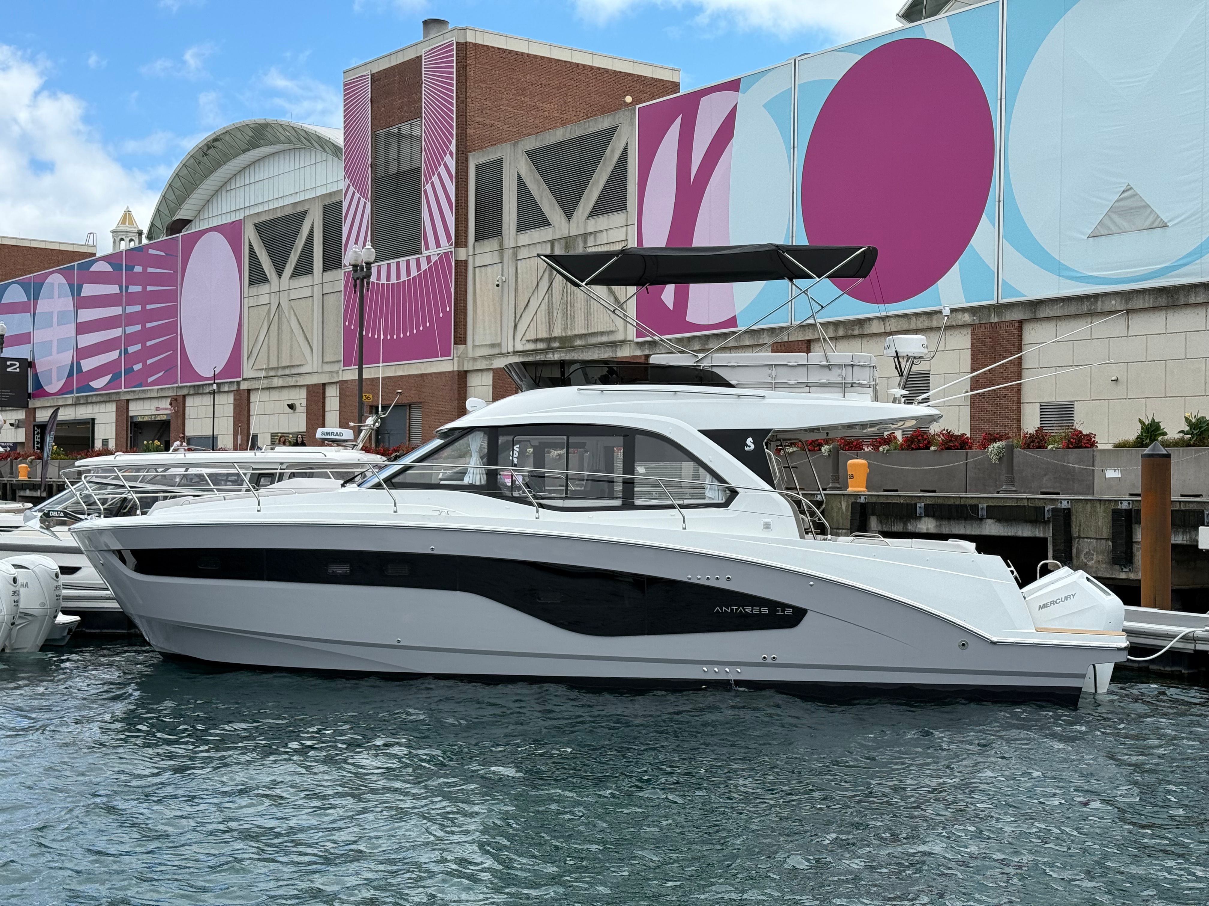 2026 Beneteau Antares 12 Fly