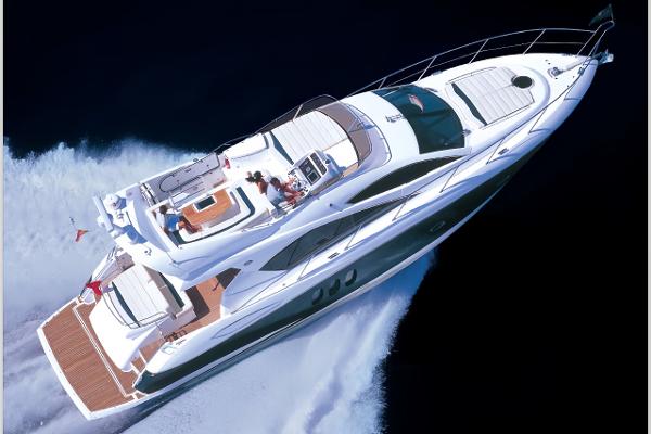 Sunseeker Manhattan 52 sister photo