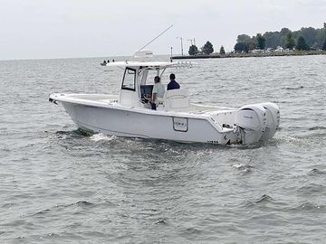 2023 Sea Hunt Gamefish 30 Coffin Box