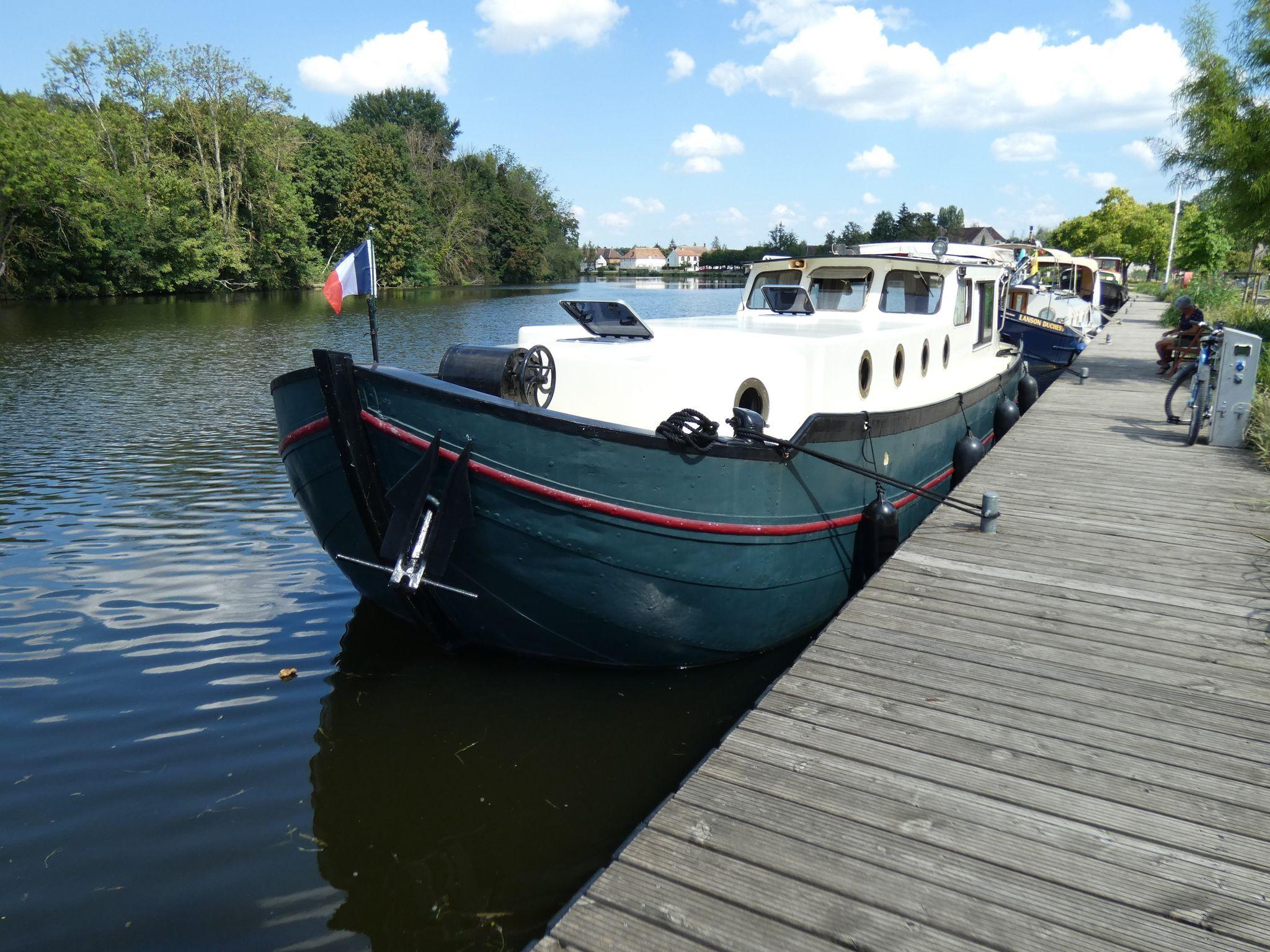 Dutch Barge Aak