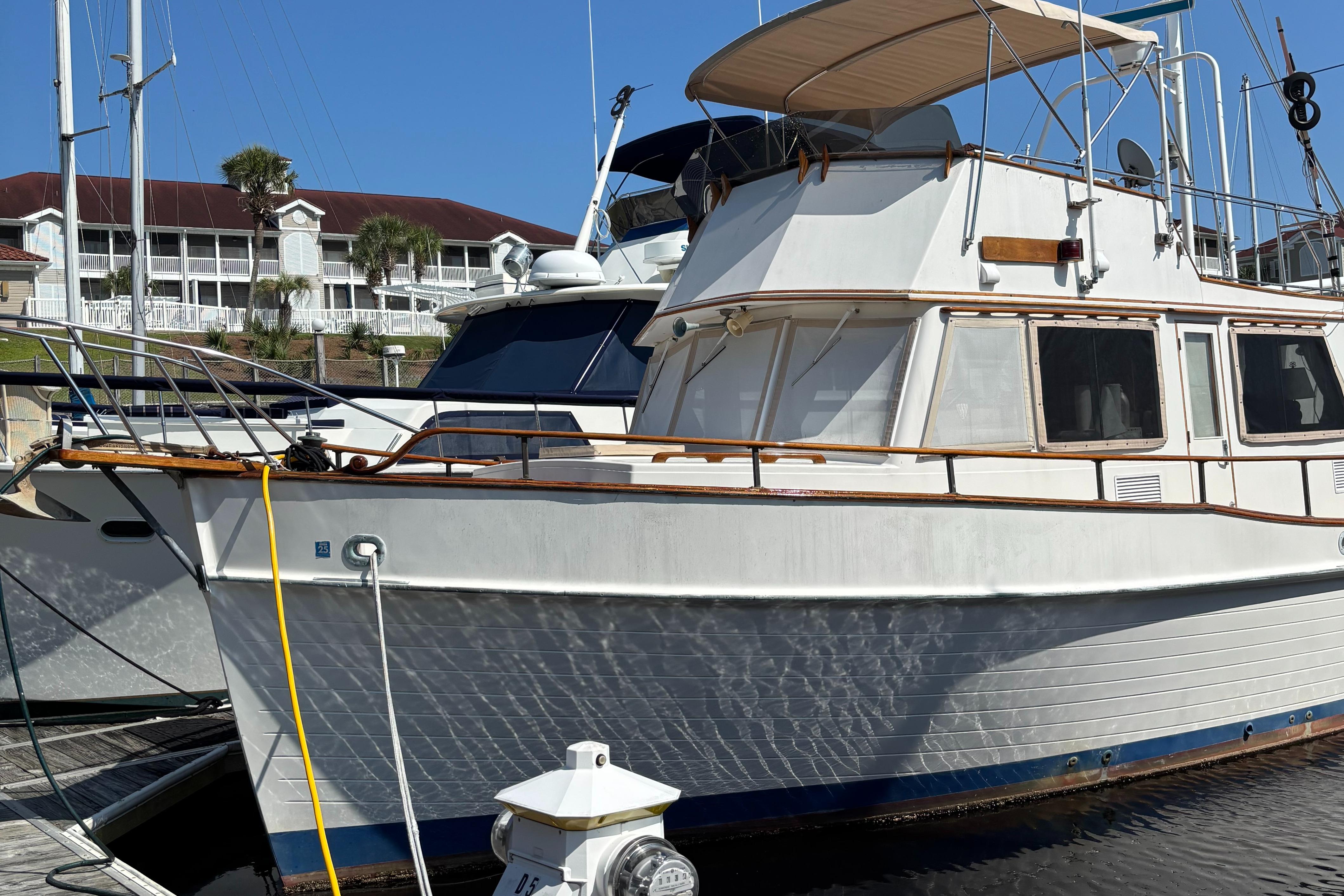 1983 Grand Banks 42 Classic