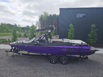 2015 Axis A24
