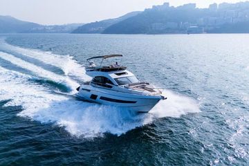 2017 Fairline Squadron 53