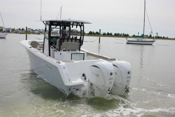 2026 Sea Hunt Gamefish 28 Forward Seating