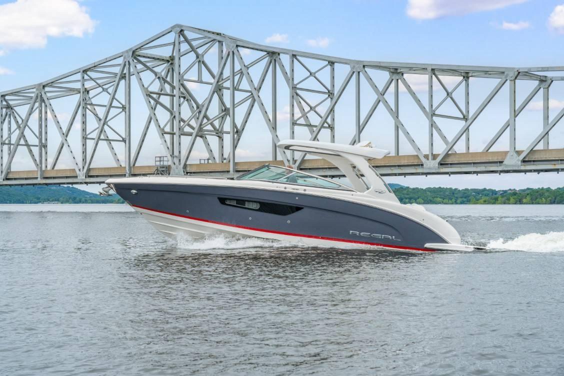 Regal 3300
