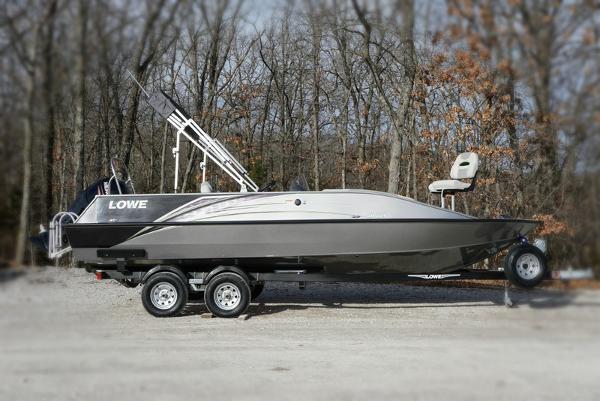 Lowe Sd224 Sport Deck Boats For Sale - Boats.com