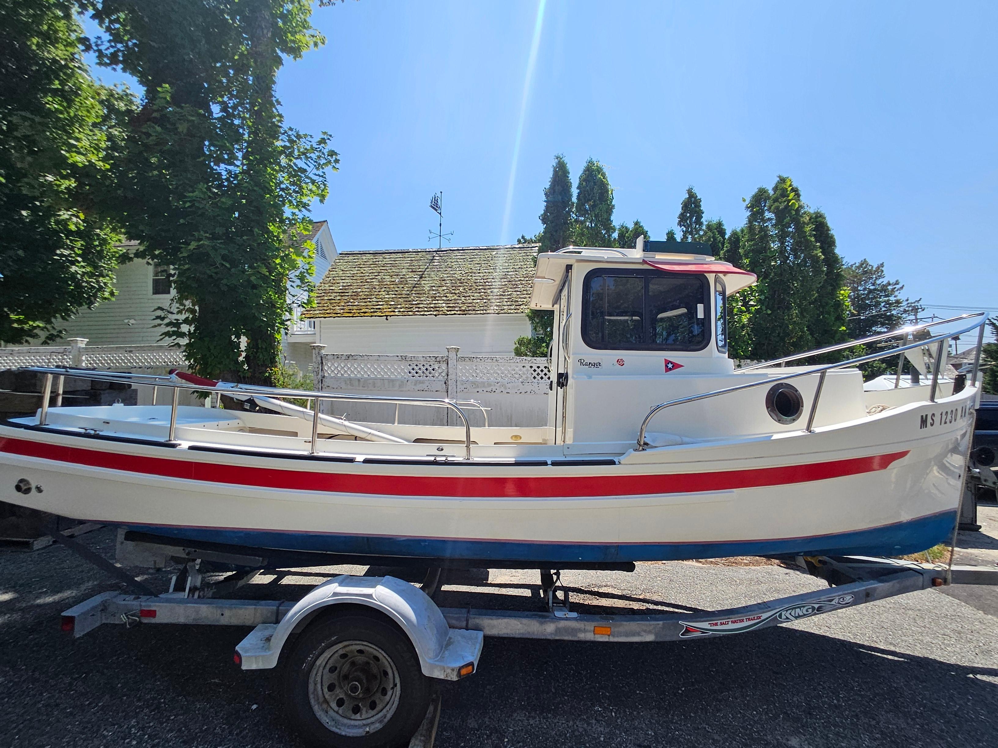 2005 Ranger Tugs R-21