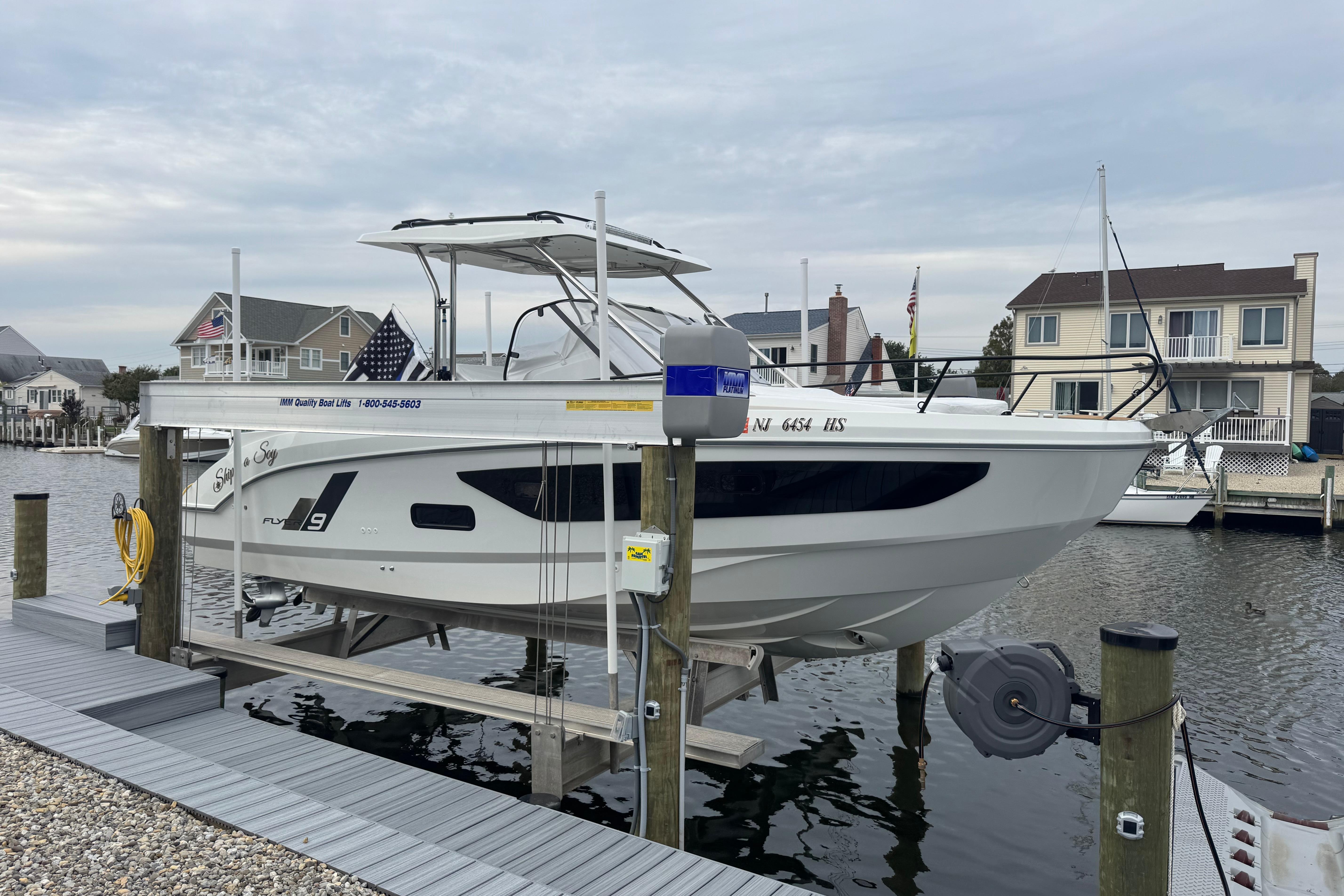 2024 Beneteau Flyer 9 SUNdeck