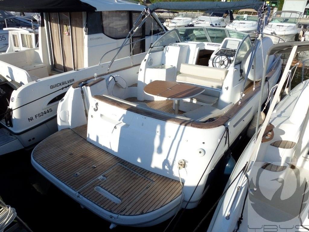 2004 Beneteau Ombrine 801