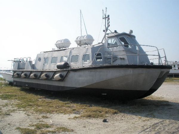 1997 55' x 15' x 1.5' aluminum catamaran crew boat buit in