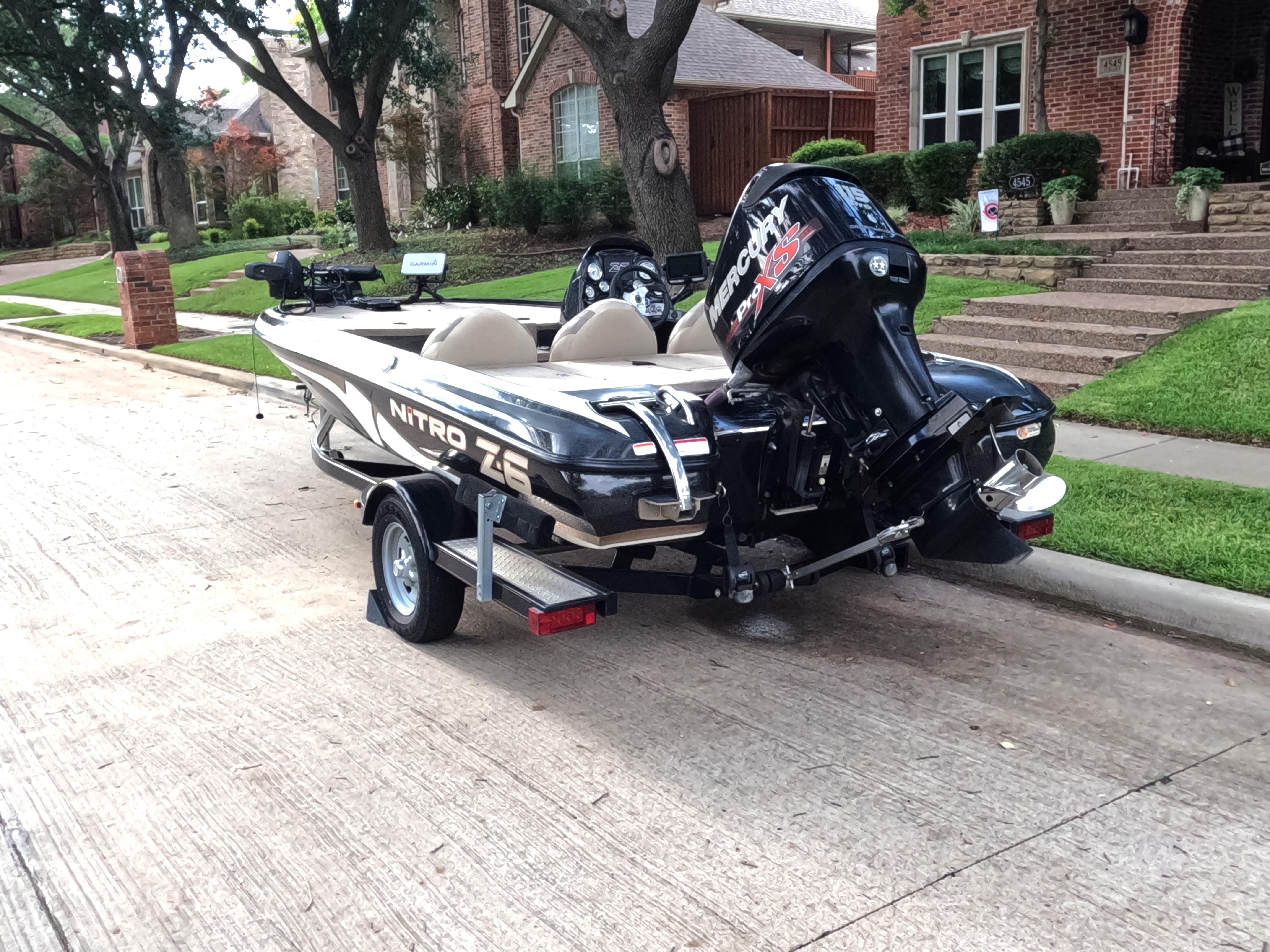 2012 Nitro Z-6
