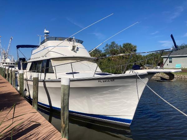1984 Mainship 40 DC Sundeck