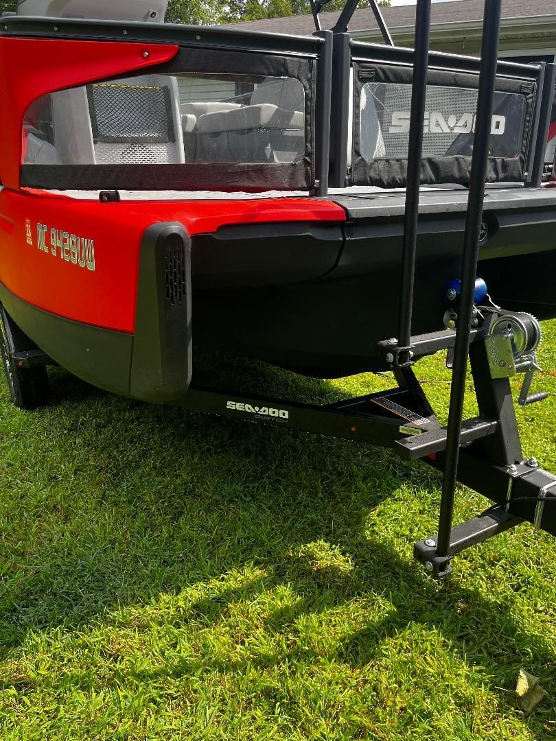 2023 Sea-Doo Switch Sport Compact