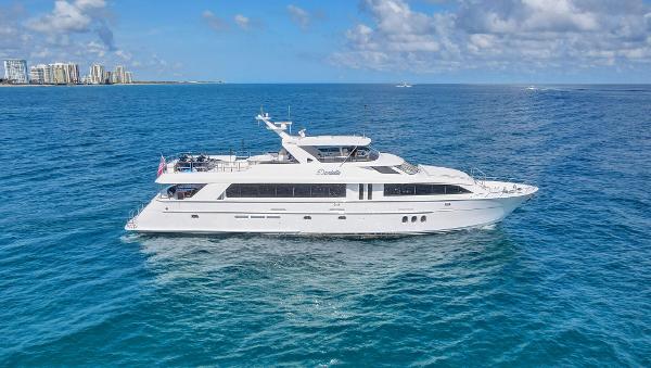 2005 Hatteras Semi-Displacement