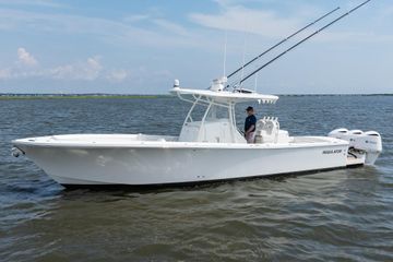 2019 Regulator 34