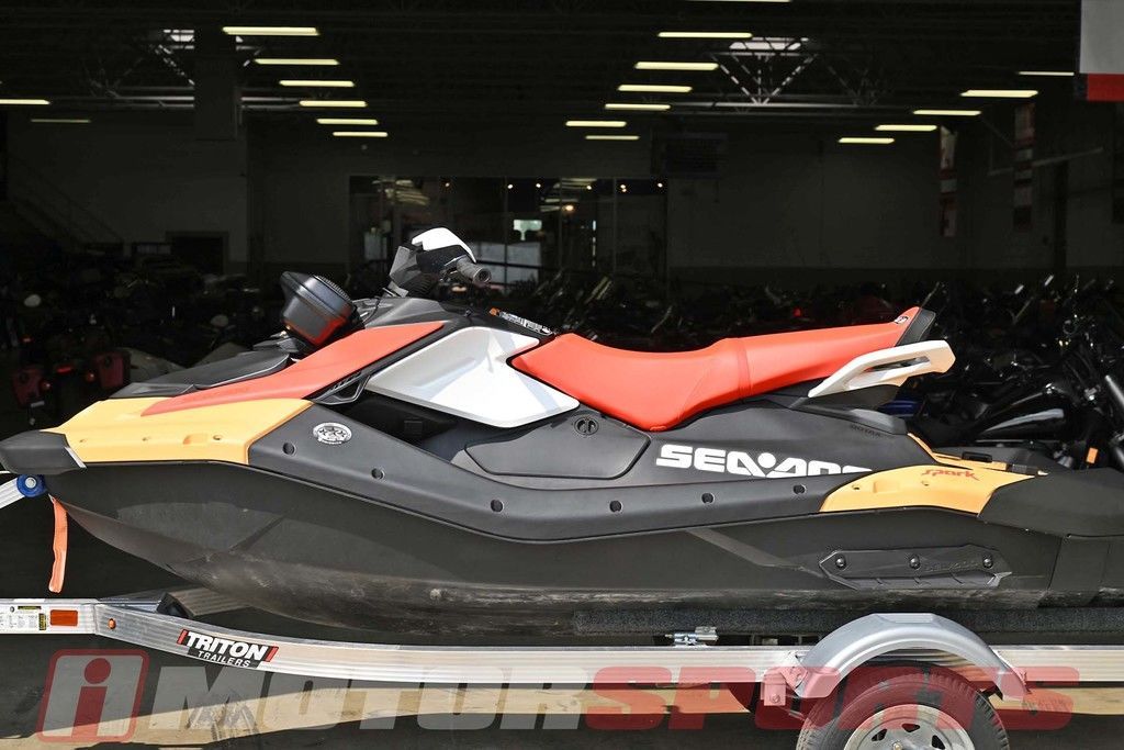 Sea-Doo Spark for 3 Rotax 900 ACE - 90 CONV with IBR and Audio