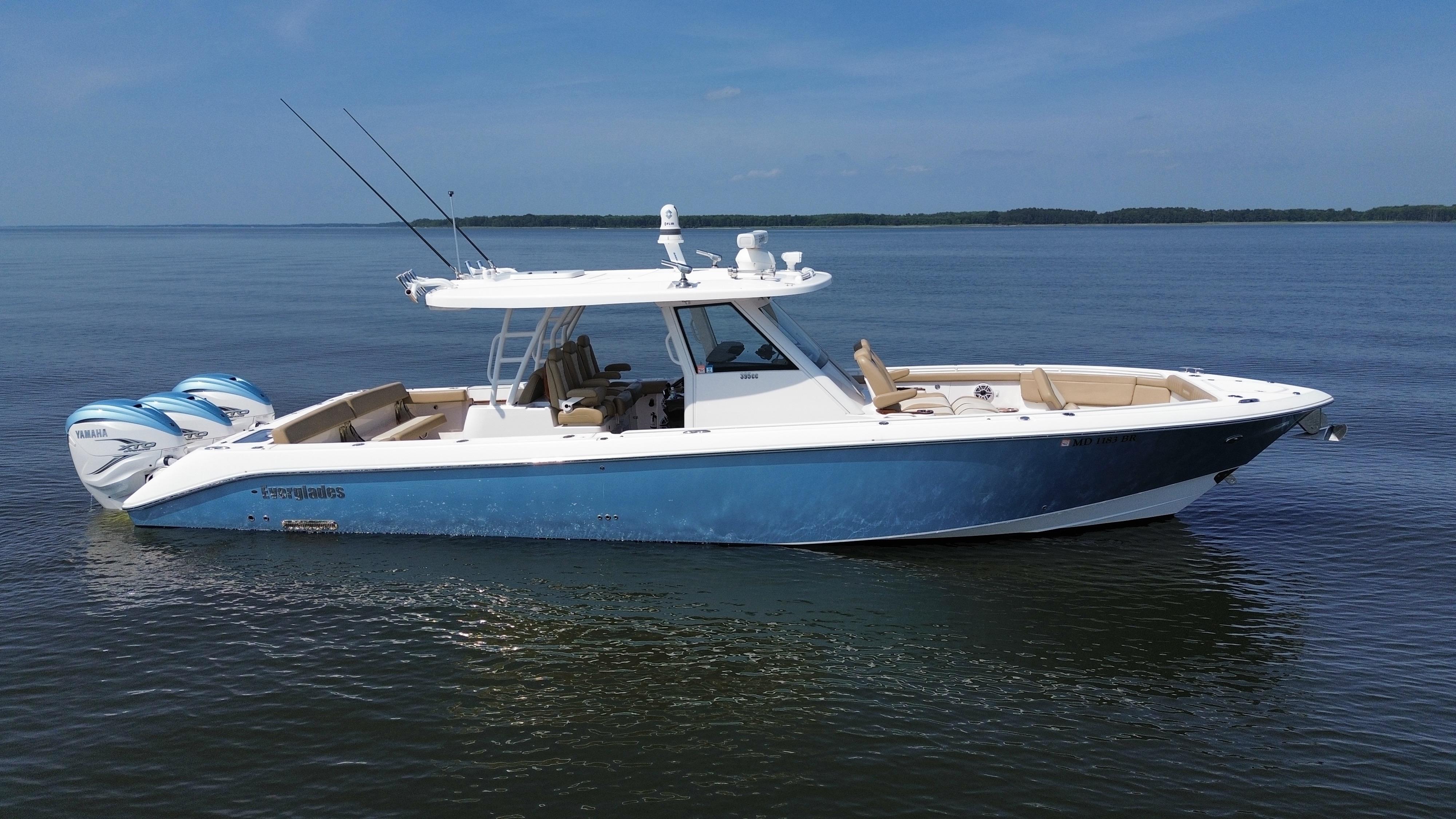 2021 Everglades 395 Center Console