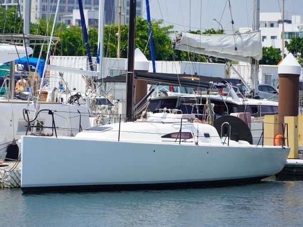 2022 J Boats J/111