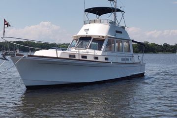 1996 Grand Banks Eastbay 40 Flybridge