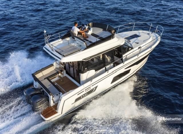 2022 Jeanneau NC Weekender 1095 Fly
