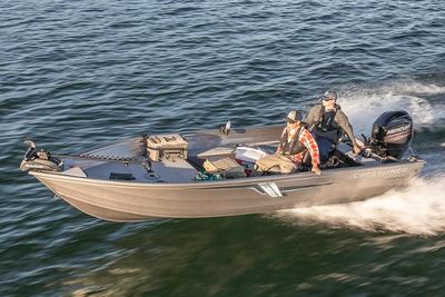 Crestliner 1800 Kodiak Tiller Boat