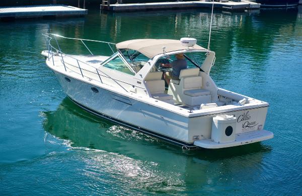 1995 Tiara Yachts 3100 Open