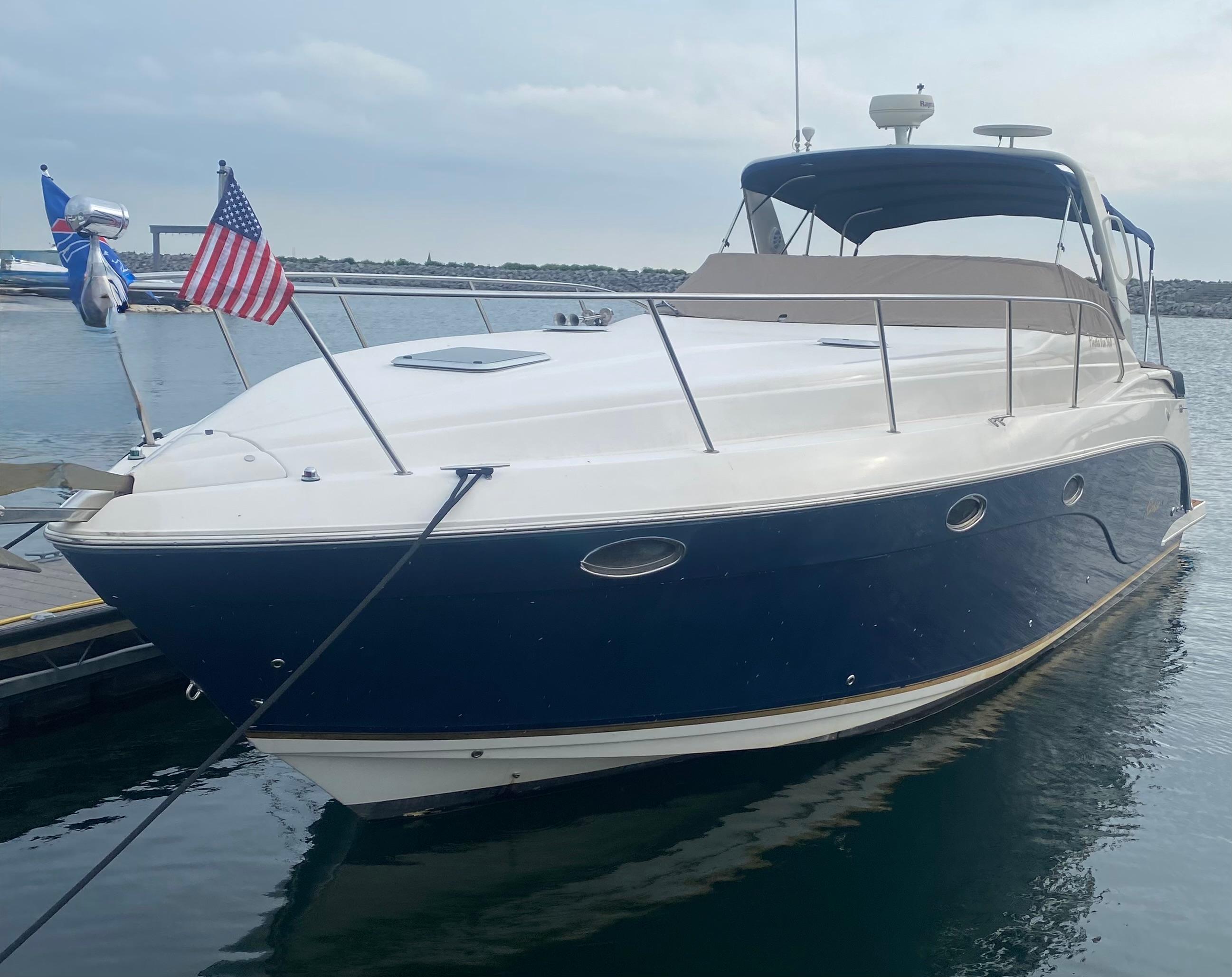 2005 Rinker Fiesta Vee 360