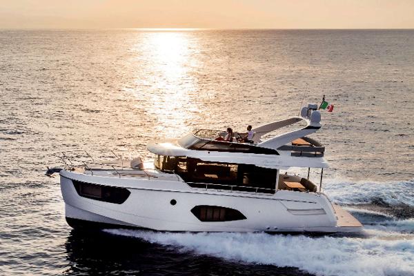2025 Absolute NAVETTA 48