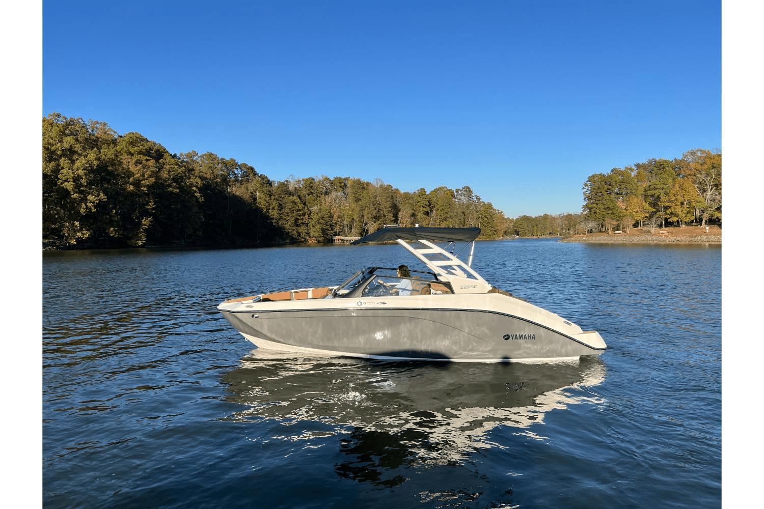 2025 Yamaha Boats 222SE