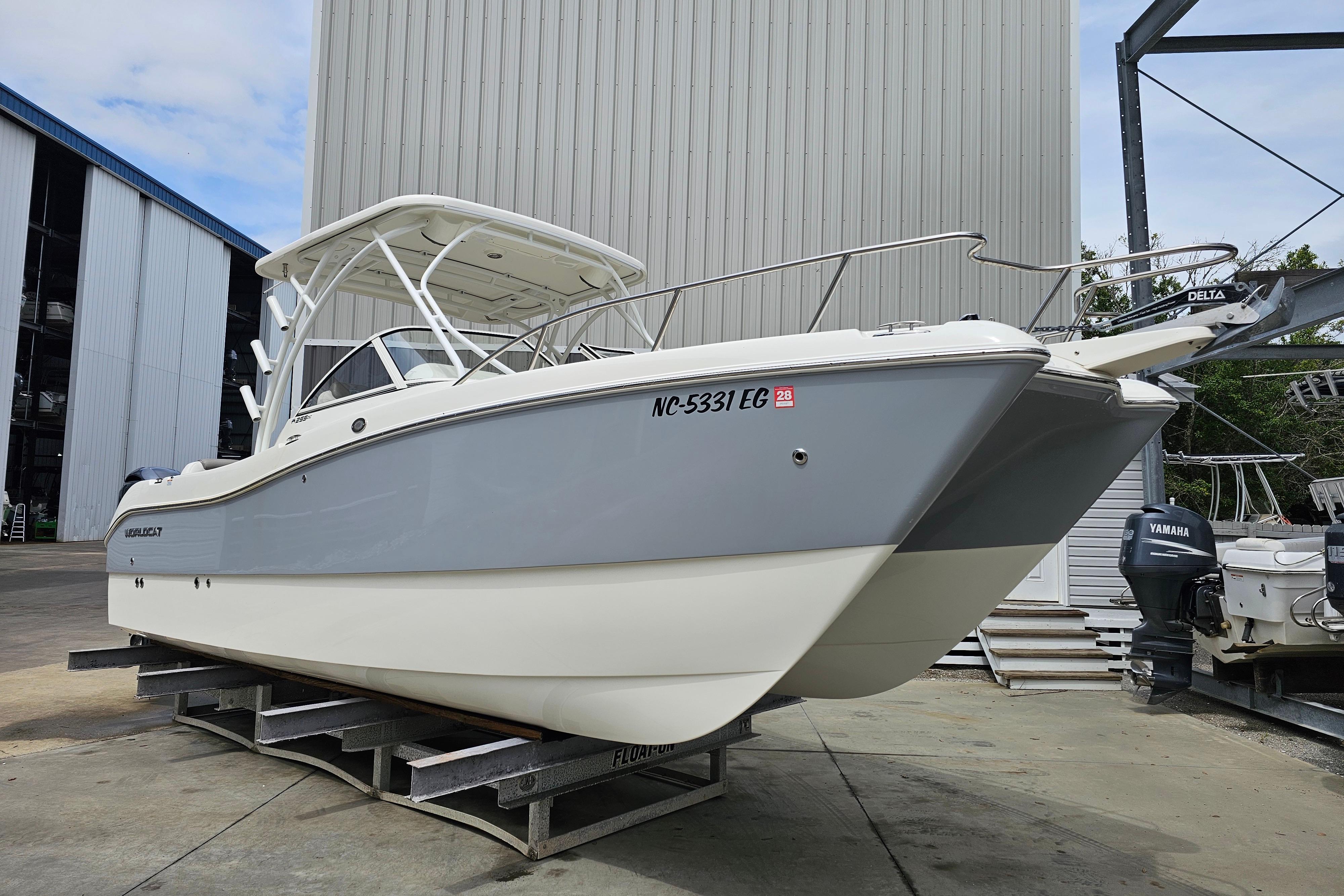 2018 World Cat 255 DC