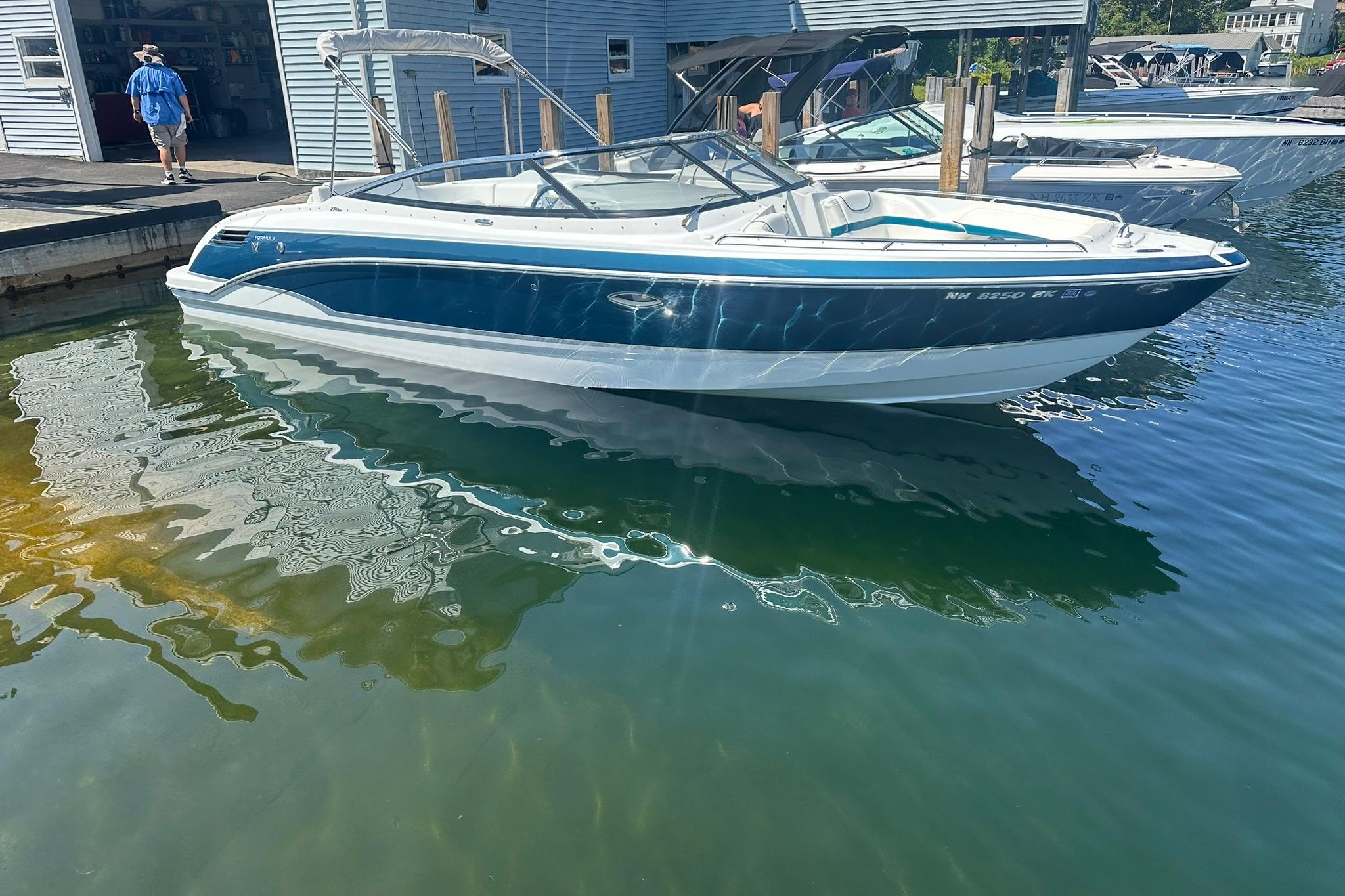 2009 Formula 270 Bowrider