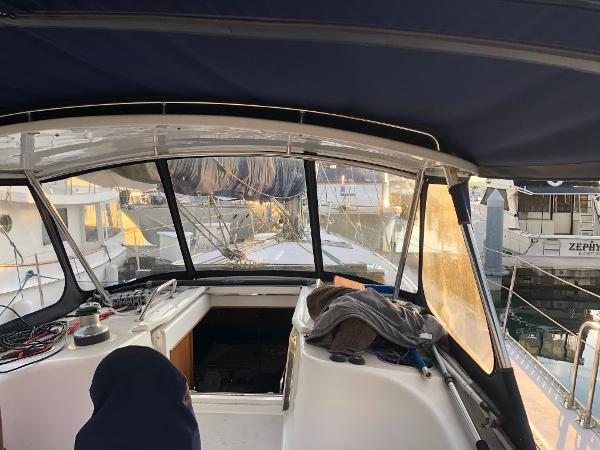 2002 Catalina 470