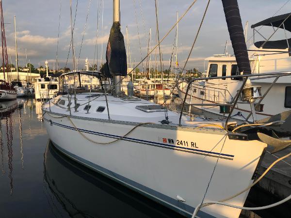 2002 Catalina 470