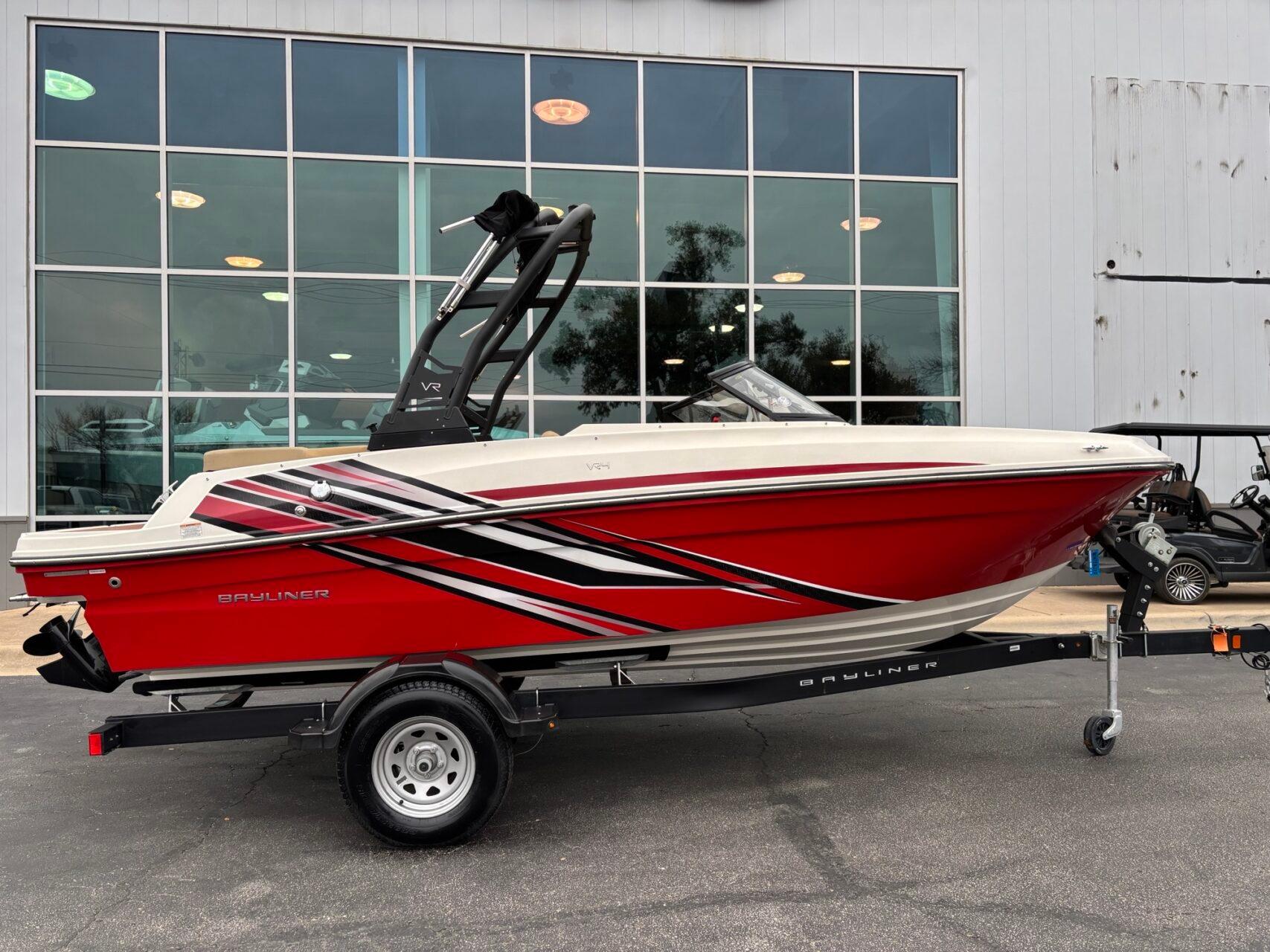 2023 Bayliner VR4