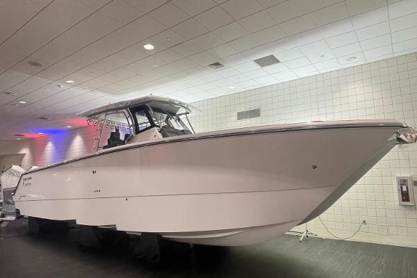 2024 Sedna 370 Cat