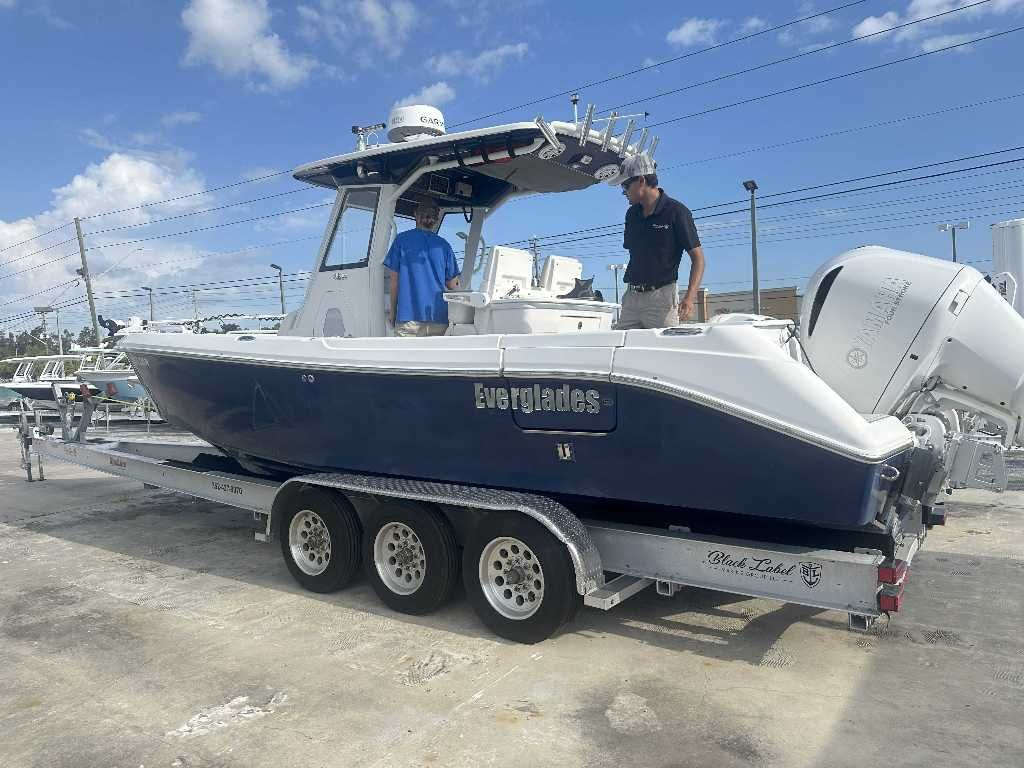 2014 Everglades 295CC